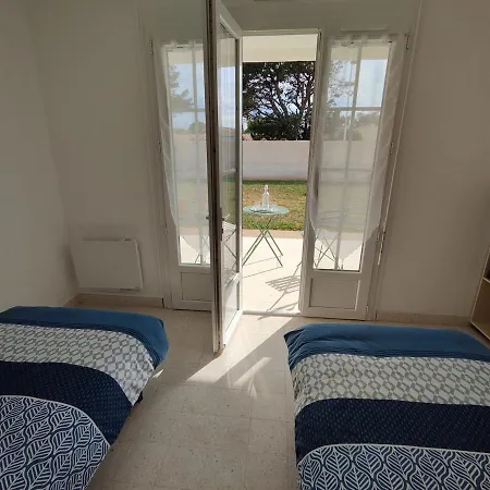 Prázdninový dům Parenthese Iodee Maison En Bord De